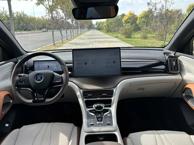 BYD Song Pro — Фото автомобиля 12