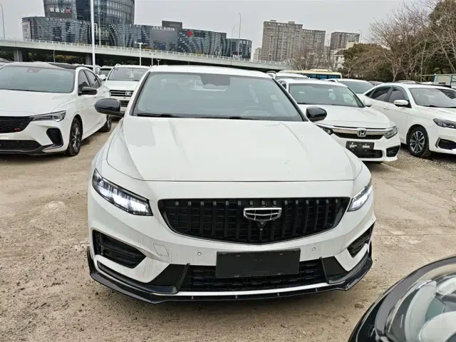 Geely Xingrui — Фото автомобиля 2