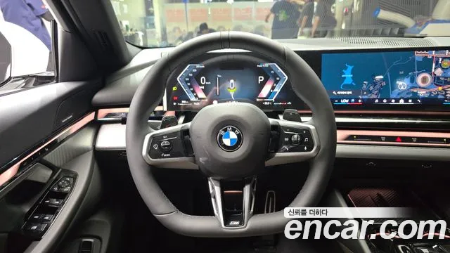 BMW 5-Series — Фото автомобиля 13