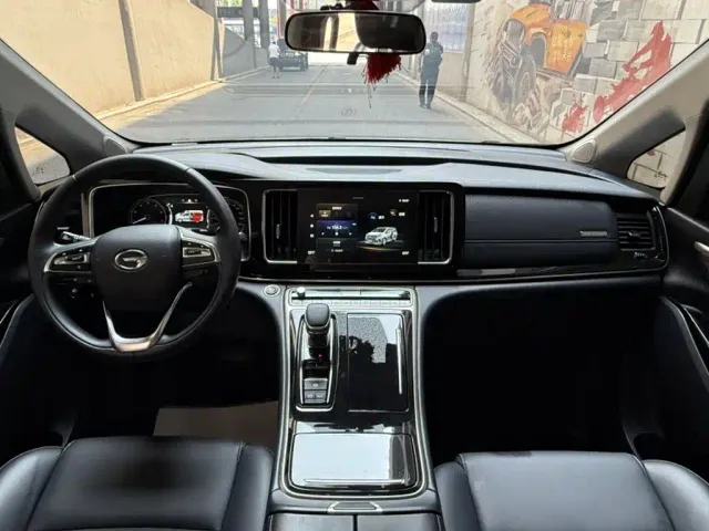 GAC Trumpchi M8 — Фото автомобиля 12