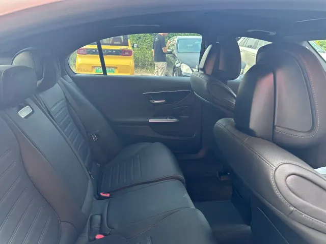 Mercedes-Benz C-Class — Фото автомобиля 14