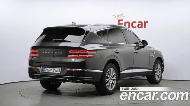 Genesis GV80 — Фото автомобиля 2