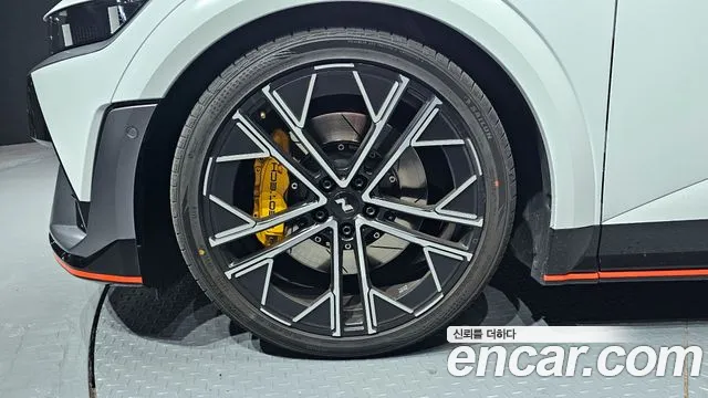 Hyundai Ioniq5 Long Range AWD — Фото автомобиля 5