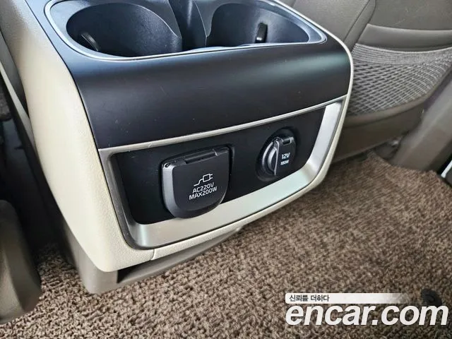 Kia Canival Новый Carnival 4 поколение Дизель 9 мест Signature — Фото автомобиля 13