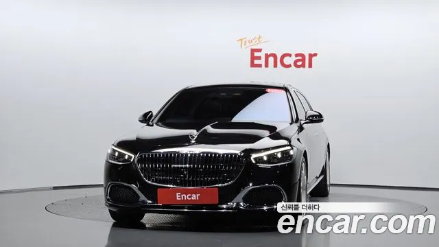 Mercedes-Benz S-Class — Фото автомобиля 2