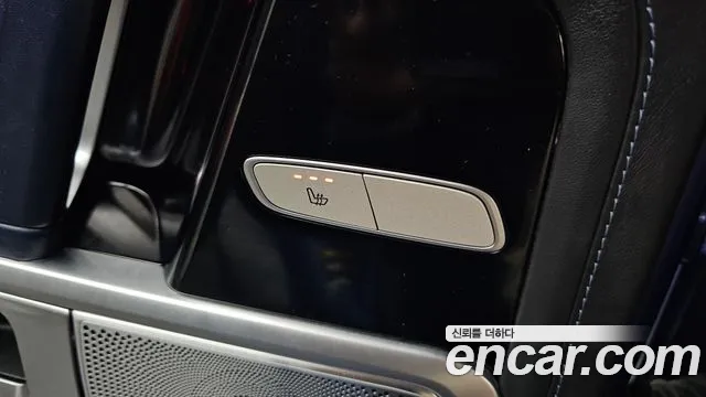 Mercedes-Benz G-Class — Фото автомобиля 19