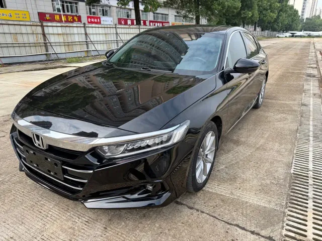 Фотография автомобиля — Honda Accord