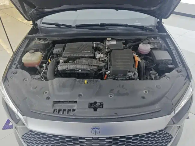 BYD Qin PLUS — Фото автомобиля 10