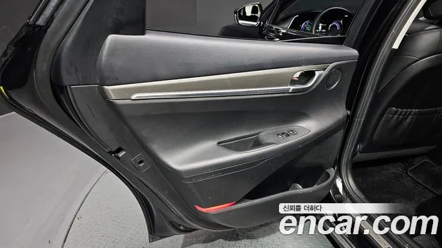 Hyundai Grandeur (New) Hybrid — Фото автомобиля 14