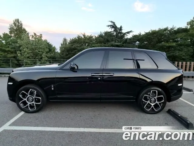 Rolls-Royce Cullinan — Фото автомобиля 3