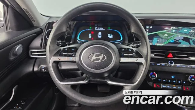Hyundai Avante — Фото автомобиля 20