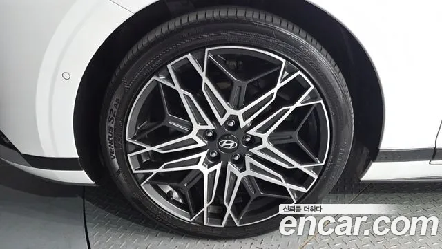 Hyundai Grandeur GN7 — Фото автомобиля 5