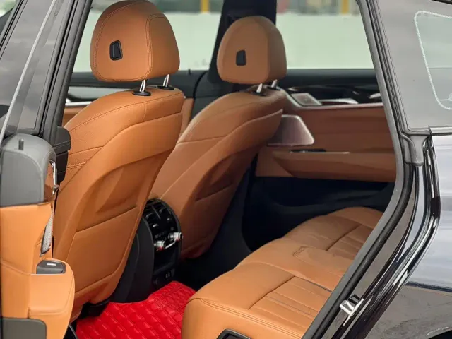 BMW 6 Series Gran Turismo — Фото автомобиля 6