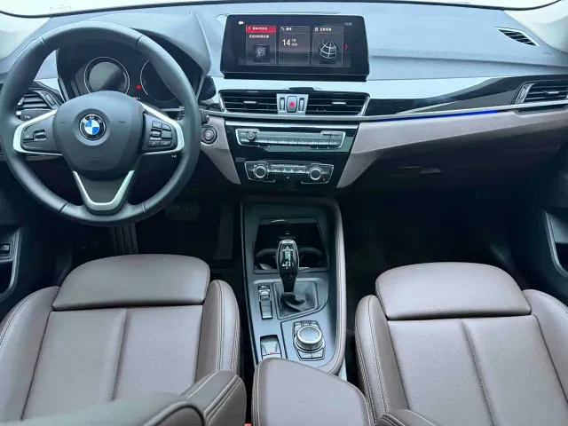 BMW X1 — Фото автомобиля 10