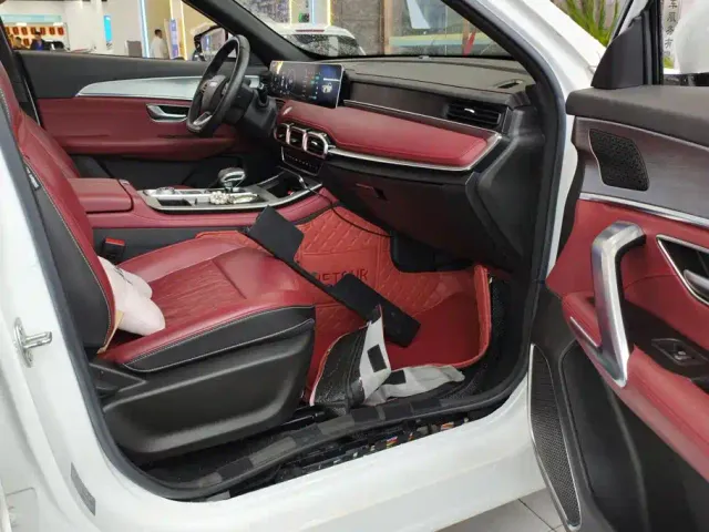 Jetour X70 Plus — Фото автомобиля 8
