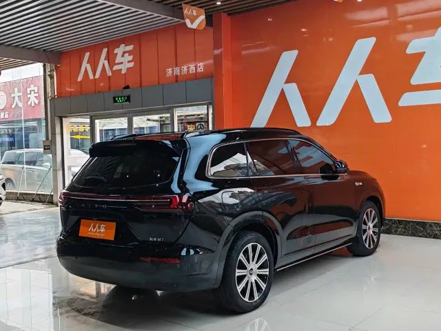 Aito M7 — Фото автомобиля 4
