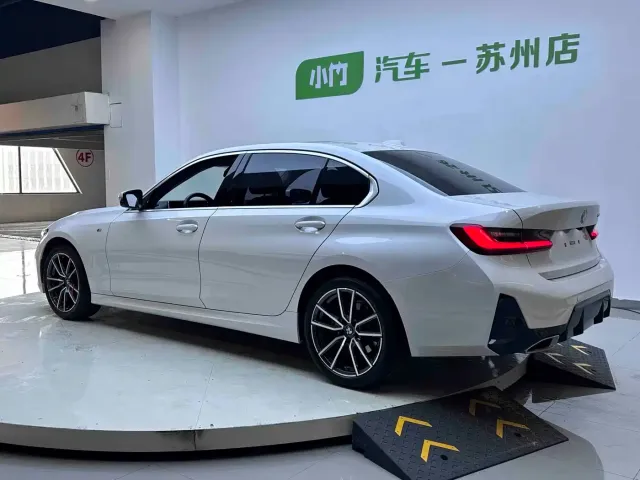 BMW 3 Series — Фото автомобиля 4