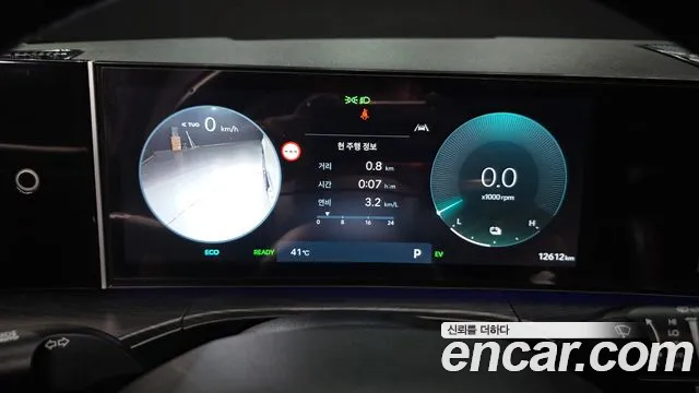 Hyundai Santafe — Фото автомобиля 8