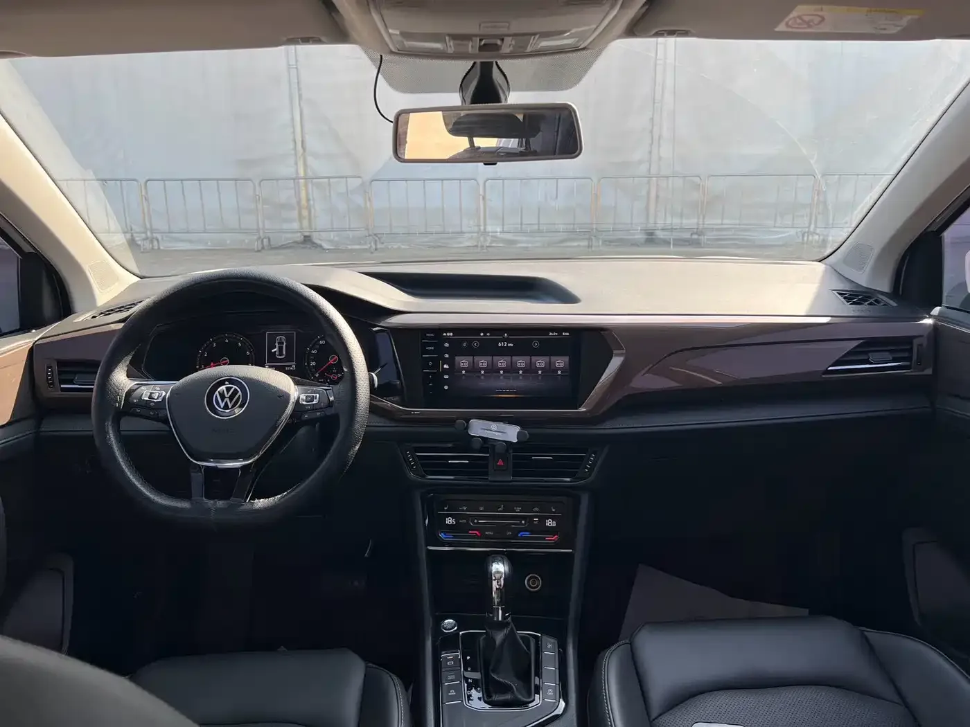 Volkswagen Tharu 2021 Model 280TSI 2WD Luxury Edition — Фото автомобиля 9