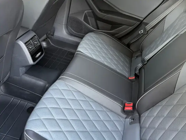 Volkswagen Sagitar — Фото автомобиля 12
