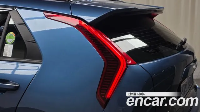 Kia Niro New — Фото автомобиля 8