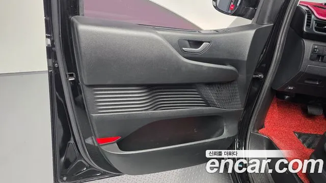 Hyundai Staria — Фото автомобиля 13
