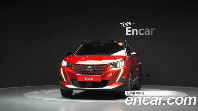 Peugeot 2008 2nd Gen — Фото автомобиля 3