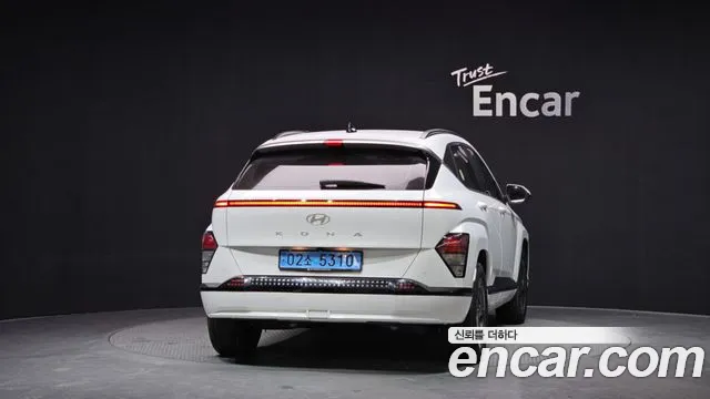 Hyundai Kona — Фото автомобиля 4