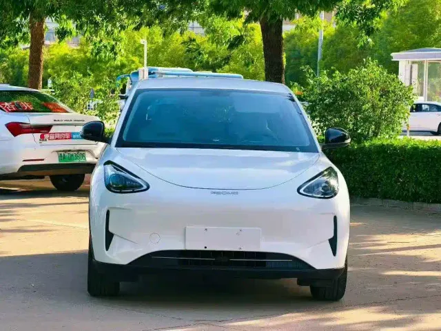Geely Starry Wish — Фото автомобиля 3