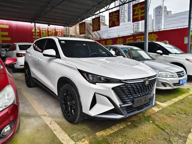 Changan X5 Plus — Фото автомобиля 3