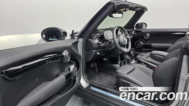 MINI Cooper Convertible — Фото автомобиля 9