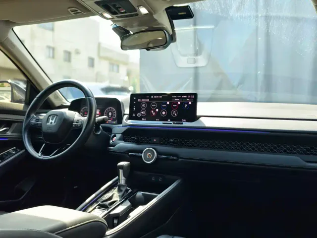 Honda Accord — Фото автомобиля 18