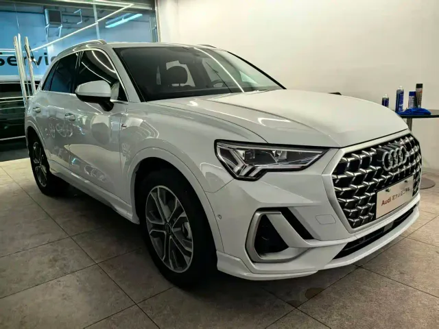 Audi Q3 — Фото автомобиля 3