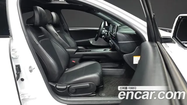 Hyundai Ioniq 6 — Фото автомобиля 17
