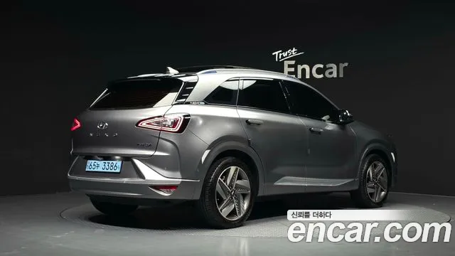 Hyundai Nexo Nexo Premium — Фото автомобиля 2