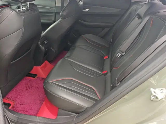 Geely Binrui — Фото автомобиля 16
