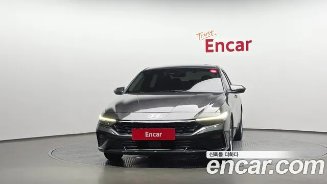 Hyundai AVANTE Новый Avante (CN7) — Фото автомобиля 2