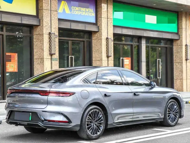 BYD Han — Фото автомобиля 4