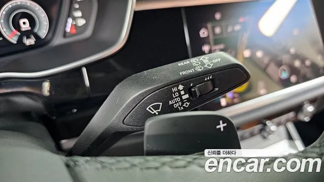 Audi Q3 40 TFSI quattro Premium — Фото автомобиля 26