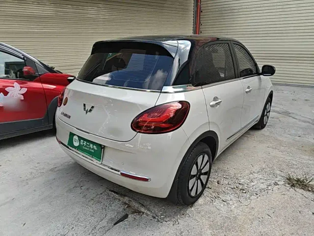 Wuling Bingo — Фото автомобиля 6