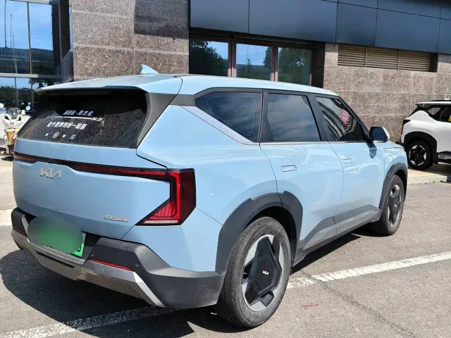 Kia EV5 — Фото автомобиля 10