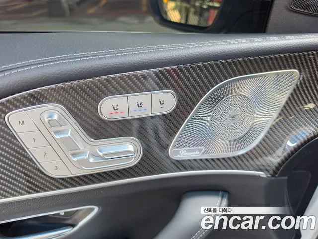 Mercedes-Benz GLE-Class — Фото автомобиля 14