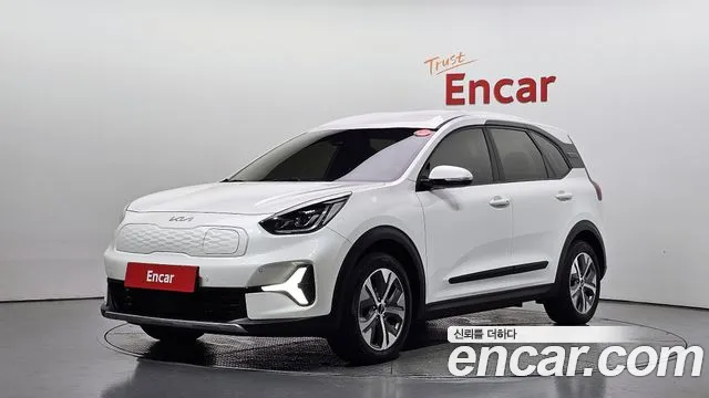 Фотография автомобиля — Kia Niro