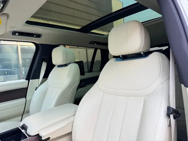 Land Rover Range Rover — Фото автомобиля 12