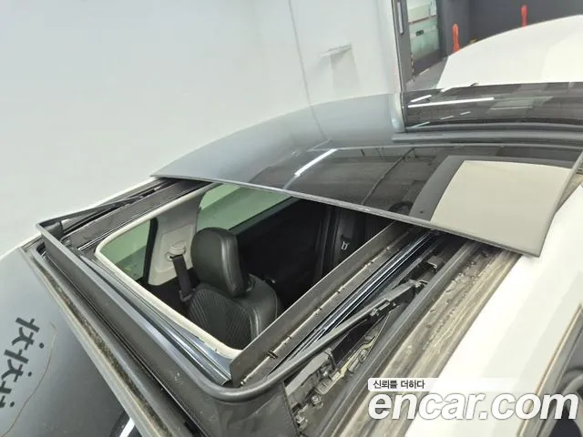 Hyundai Grandeur GN7 — Фото автомобиля 10