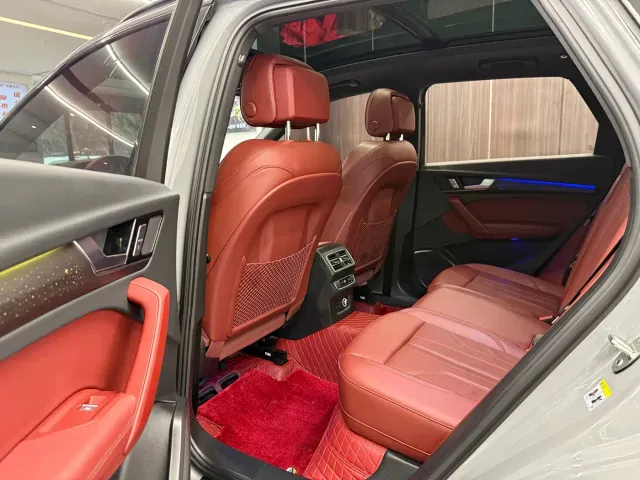 Audi Q5L — Фото автомобиля 7