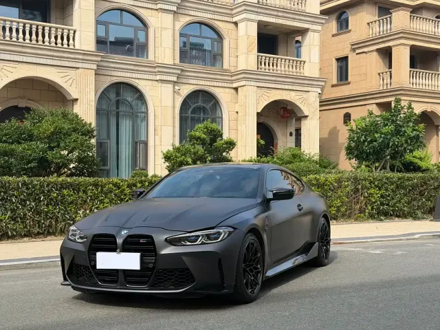 Фотография автомобиля — BMW M4
