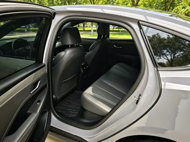 BYD Qin PLUS — Фото автомобиля 10