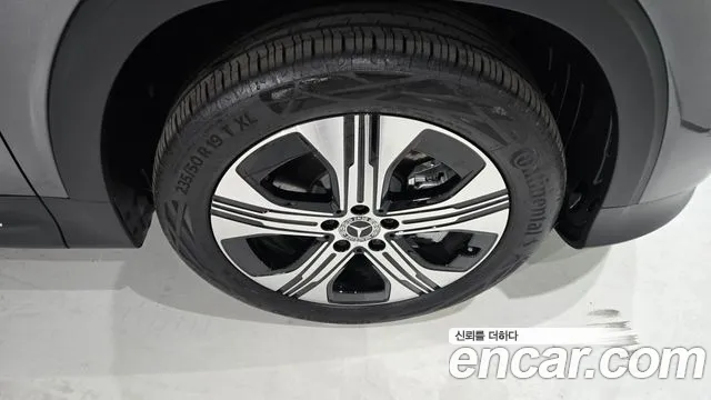 Mercedes-Benz EQB X243 — Фото автомобиля 5