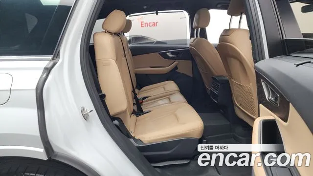 Audi Q7 45 TDI quattro Premium — Фото автомобиля 8